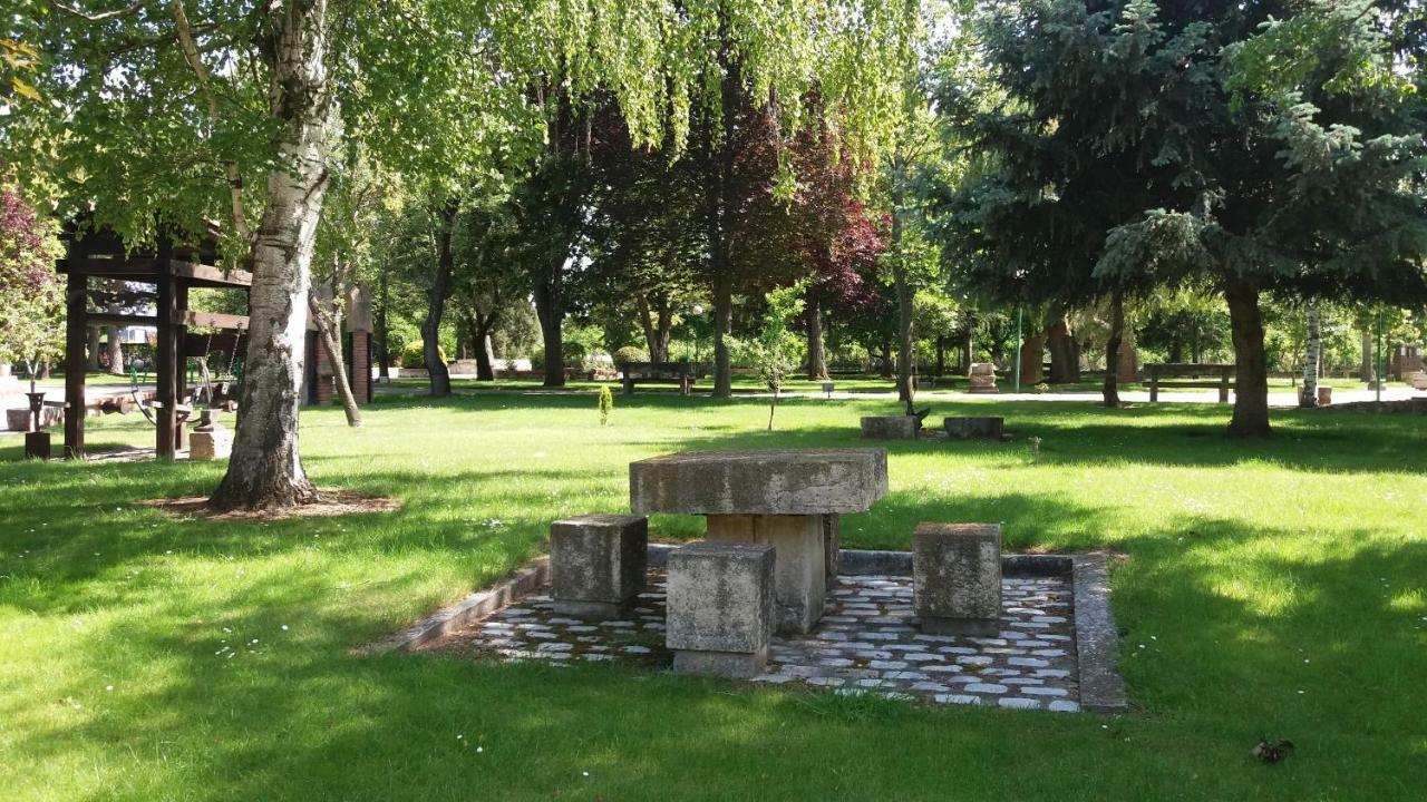 Hostel Centro San Viator Valladolid Zewnętrze zdjęcie