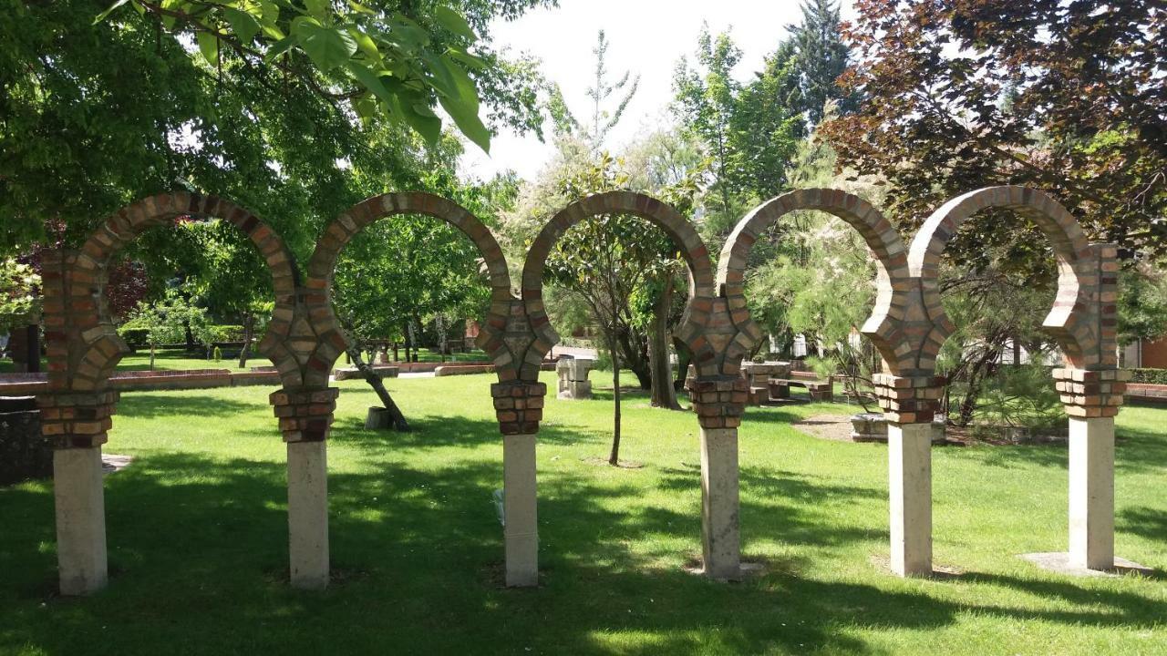Hostel Centro San Viator Valladolid Zewnętrze zdjęcie